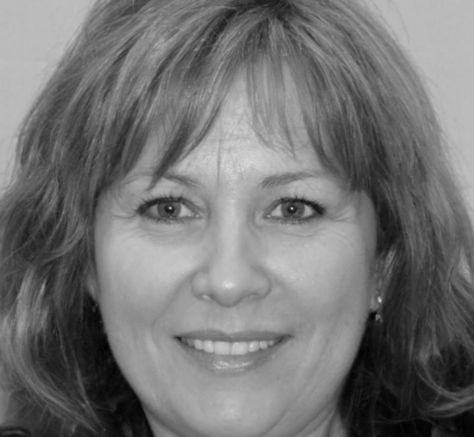Retrato profesional de Esperanza Vidal